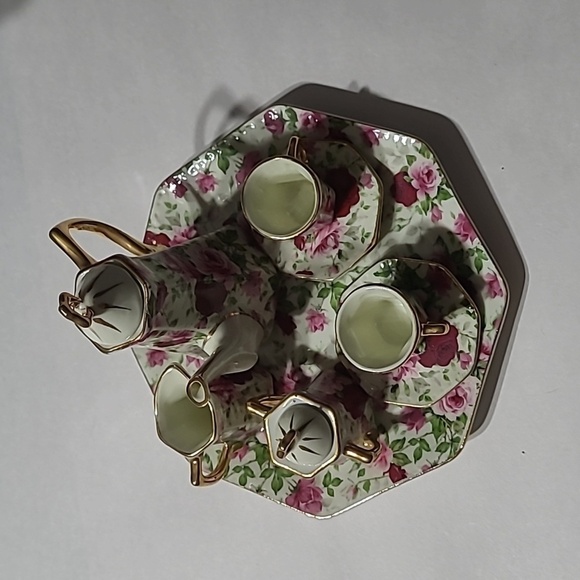Small Vintage Tea Set Porcelain - Picture 1 of 10